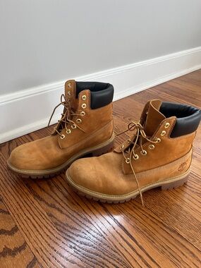 Classic Timberlands! Size 9.5